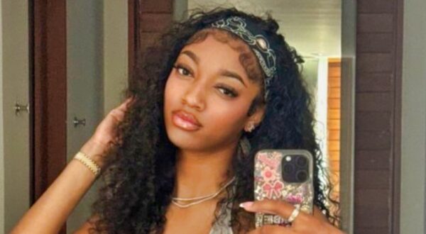 Angel Reese posting selfie