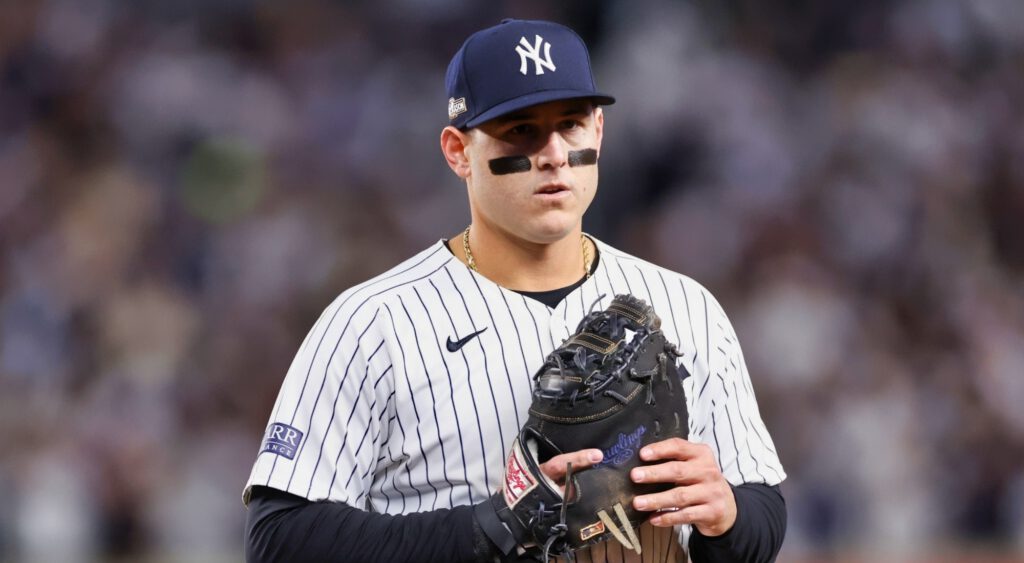 Yankees Show Interest In Anthony Rizzo