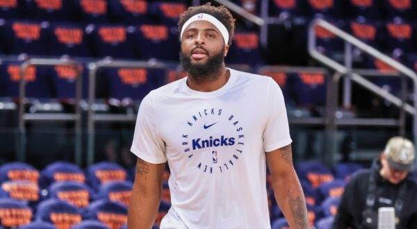 Mitchell Robinson fires back at critics with a blunt IG message, stating he's now focused solely on family and basketball growth