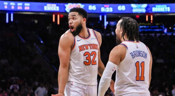 Karl-Anthony Towns and Jalen Brunson share cryptic reactions to shot-clock confusion in the Knicks' controversial Game 3 finish against Pistons
