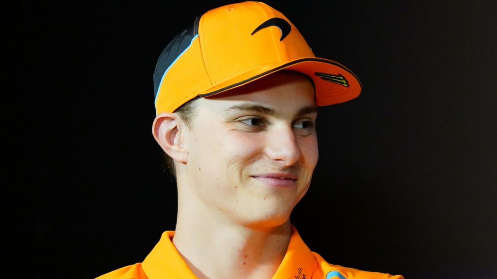 Oscar Piastri wins his third straight at Miami Grand Prix