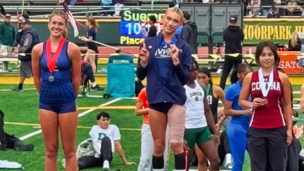 High School Female Track Star Gets Applauded For Her Courageous Stunt On The Podium After Losing To Transgender Athlete