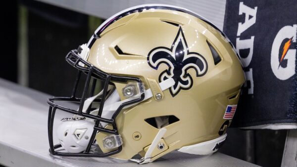 Saints sign new QB following Derek Carr’s retirement