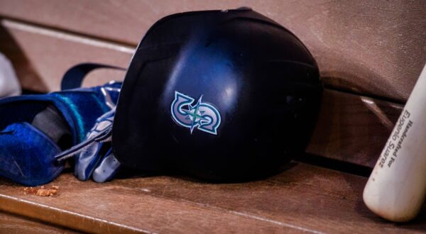 Seattle Mariners helmet