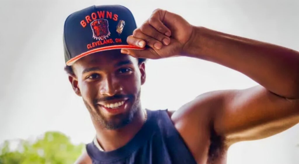 Shedeur Sanders in Browns cap