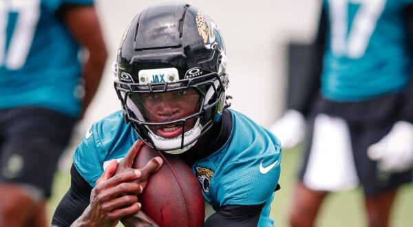 Travis Hunter’s Drops Go Viral, Fans Rip