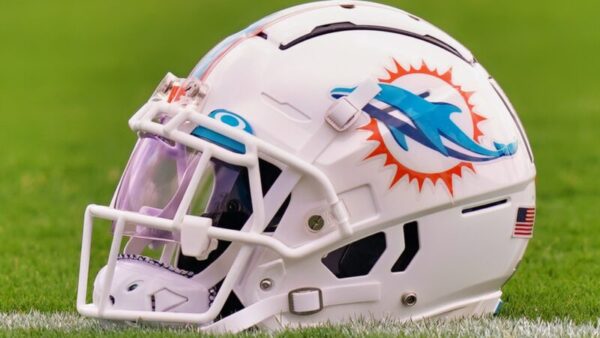 Controversial Former NFL Star Has Tragically Passed Away