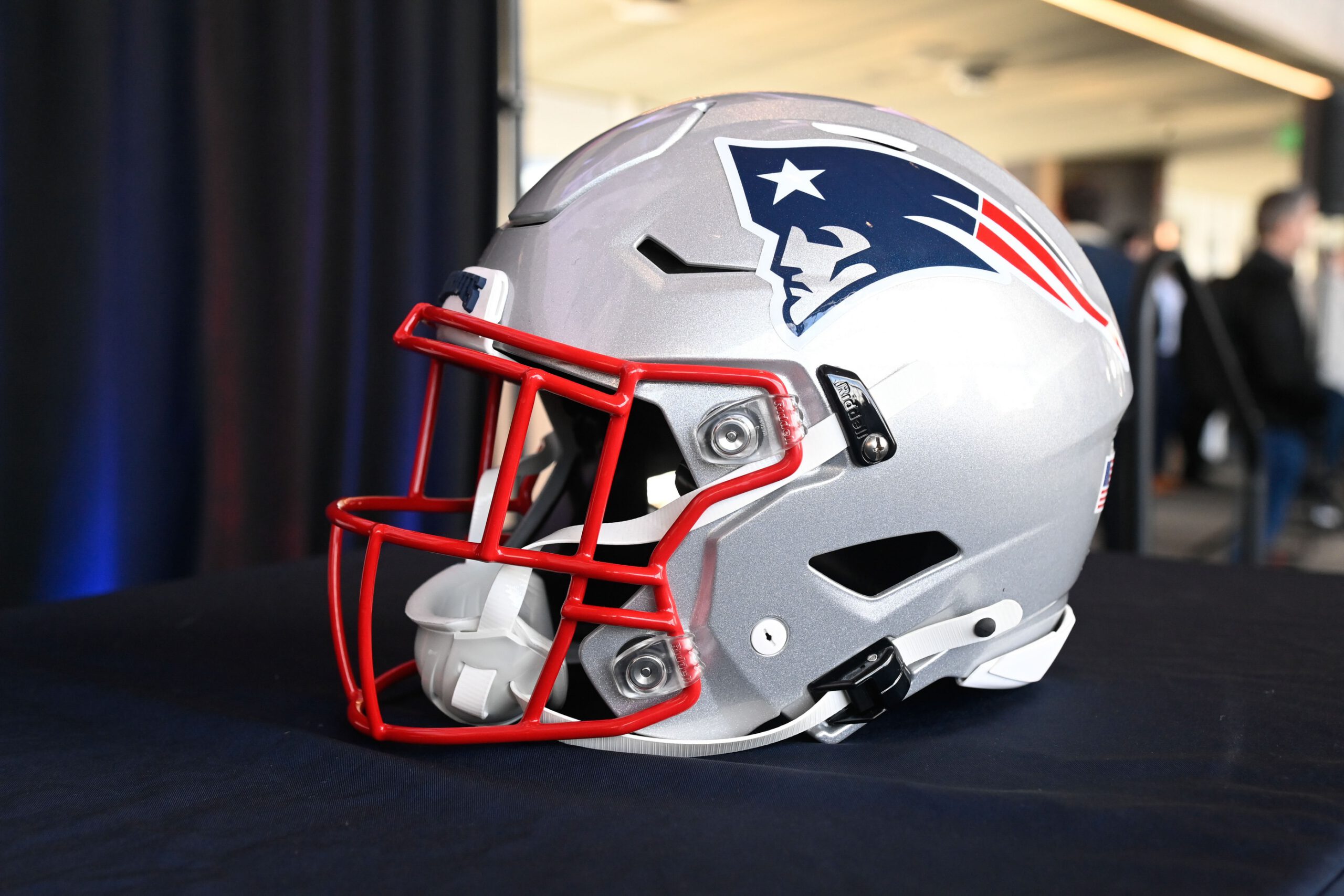 Ex-MIT Linebacker Creates the Safest Football Helmet Ever Tested
