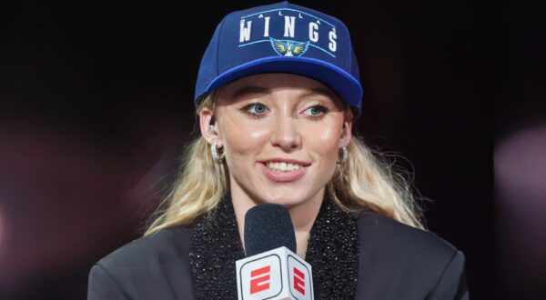 Paige Bueckers in draft cap