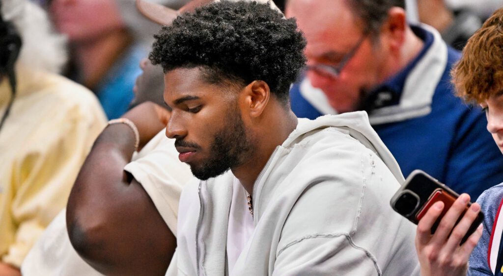NFL Fans Are Going Off On The Cleveland Browns For Intentionally Humiliating Shedeur Sanders With Recent Decision