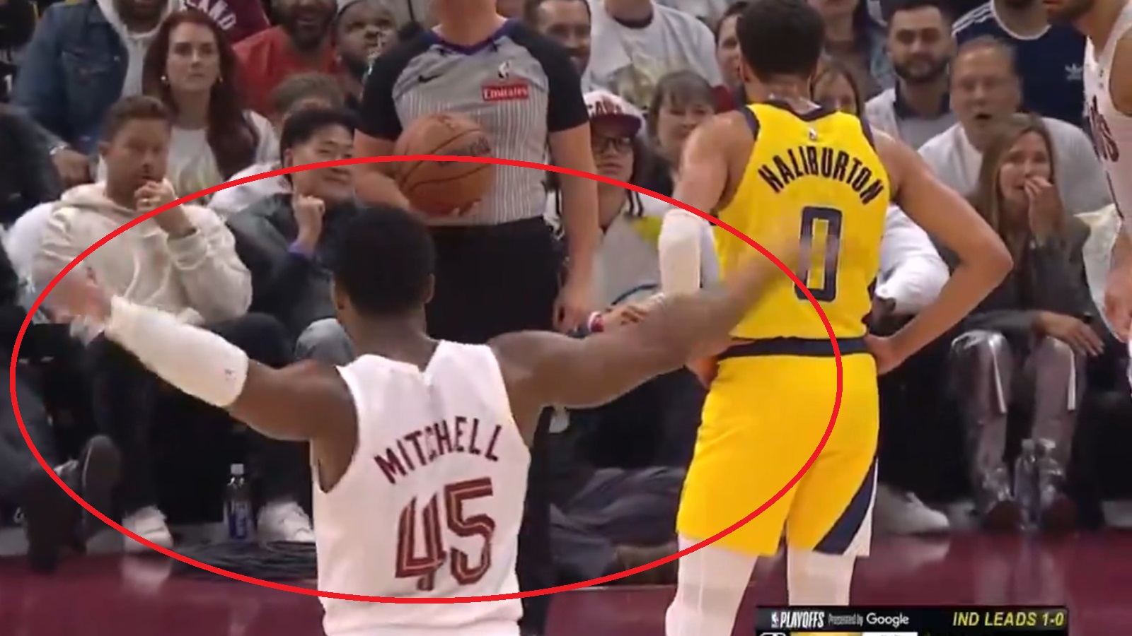 Donovan Mitchell quieting down the crowd