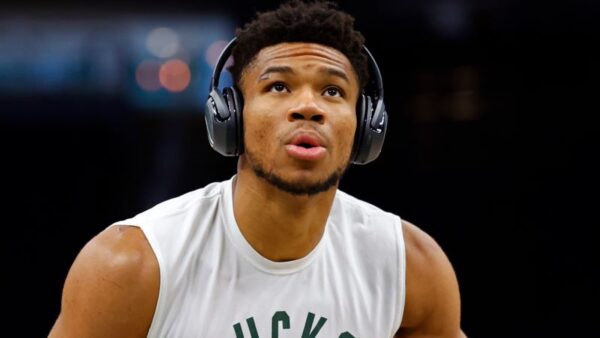 Giannis Antetokounmpo sparked rumors with surprise visit to fellow star
