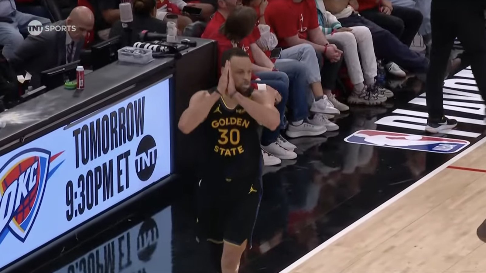 Steph Curry doing the 'Night Night' celebration during Warriors-Rockets Game 7