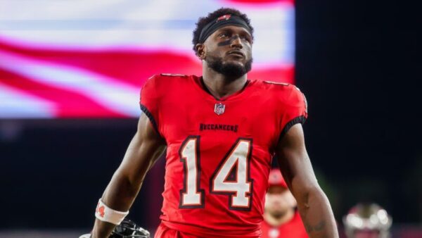 Tampa Bay Buccaneers WR Chris Godwin Is Officially Changing His Name